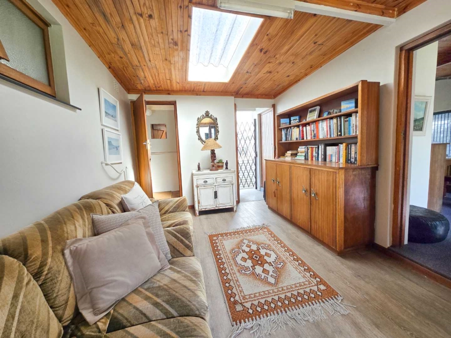 3 Bedroom Property for Sale in Stilbaai Wes Western Cape